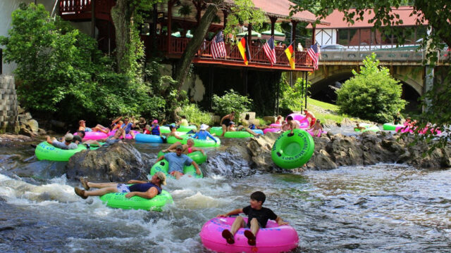 2020-river-tubing-trip